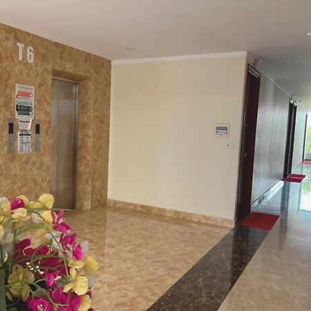 Thu Ha Hotel Uong Bi Buitenkant foto